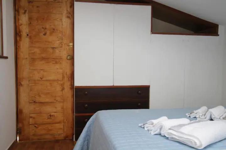Ferienwohnung Accogliente Mansarda Nel Cuore Dell Antica Livorno Exterior foto